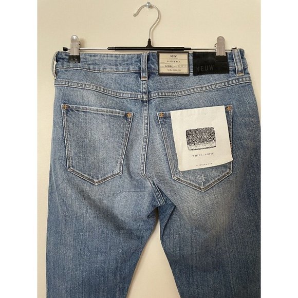 NWT Neuw Slim Slouch Faded Blue Boyfriend Jeans Women’s Size‎ 4 90s Y2K Distress - Picture 4 of 7